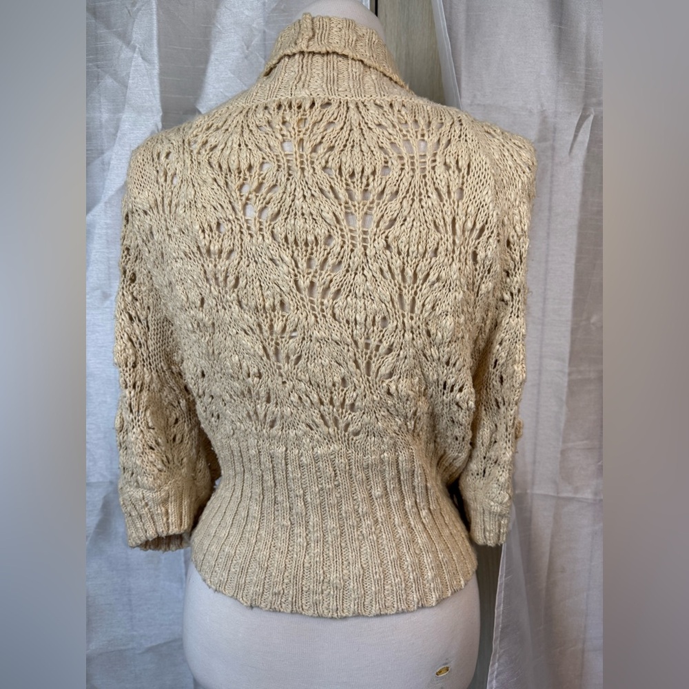 Elegant free people Cream cropped crochet Sweater - Picture 5 of 9